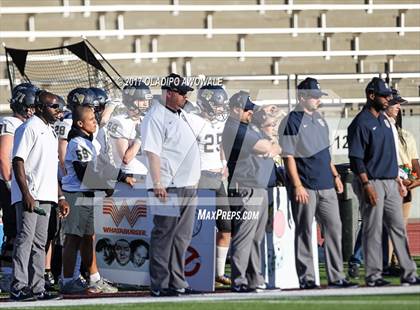 Thumbnail 1 in Longview vs. Dallas Jesuit (UIL 6A Area Playoff) photogallery.