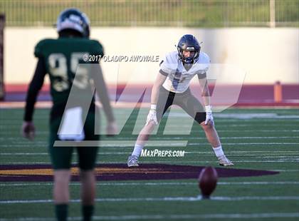 Thumbnail 3 in Longview vs. Dallas Jesuit (UIL 6A Area Playoff) photogallery.