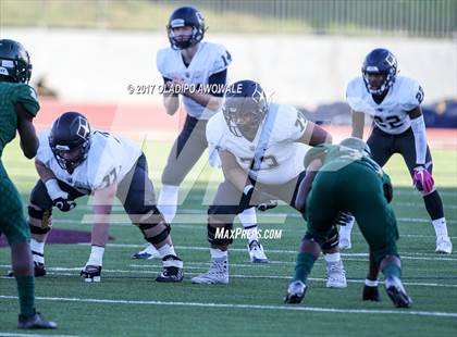 Thumbnail 1 in Longview vs. Dallas Jesuit (UIL 6A Area Playoff) photogallery.