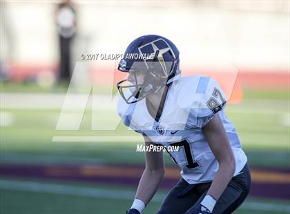 Thumbnail 2 in Longview vs. Dallas Jesuit (UIL 6A Area Playoff) photogallery.