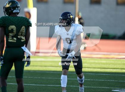 Thumbnail 2 in Longview vs. Dallas Jesuit (UIL 6A Area Playoff) photogallery.