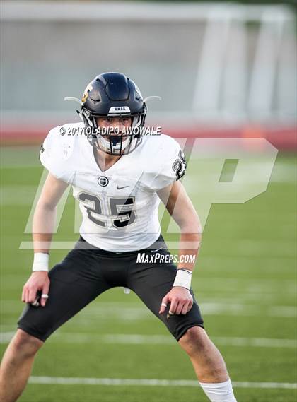 Thumbnail 3 in Longview vs. Dallas Jesuit (UIL 6A Area Playoff) photogallery.