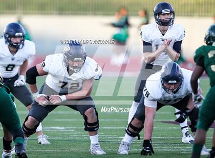 Thumbnail 2 in Longview vs. Dallas Jesuit (UIL 6A Area Playoff) photogallery.
