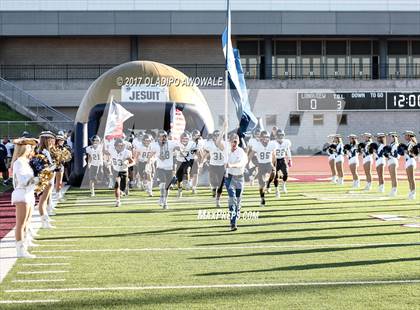 Thumbnail 1 in Longview vs. Dallas Jesuit (UIL 6A Area Playoff) photogallery.