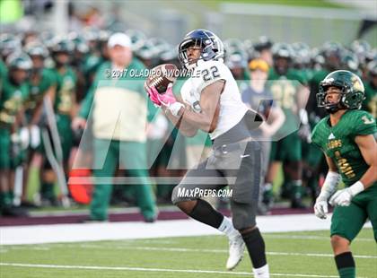 Thumbnail 3 in Longview vs. Dallas Jesuit (UIL 6A Area Playoff) photogallery.