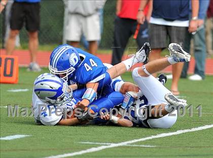 Thumbnail 2 in Ludlowe @ Darien photogallery.