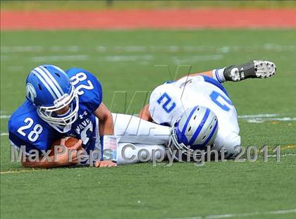 Thumbnail 2 in Ludlowe @ Darien photogallery.