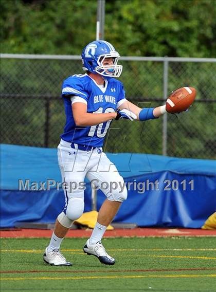 Thumbnail 3 in Ludlowe @ Darien photogallery.