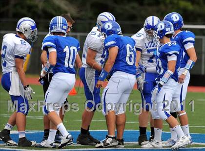Thumbnail 2 in Ludlowe @ Darien photogallery.