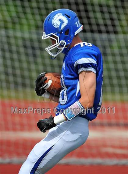 Thumbnail 1 in Ludlowe @ Darien photogallery.