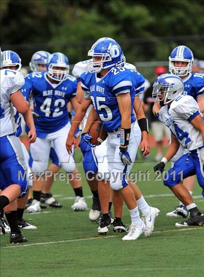 Thumbnail 3 in Ludlowe @ Darien photogallery.