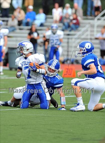 Thumbnail 3 in Ludlowe @ Darien photogallery.
