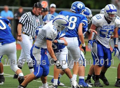 Thumbnail 3 in Ludlowe @ Darien photogallery.