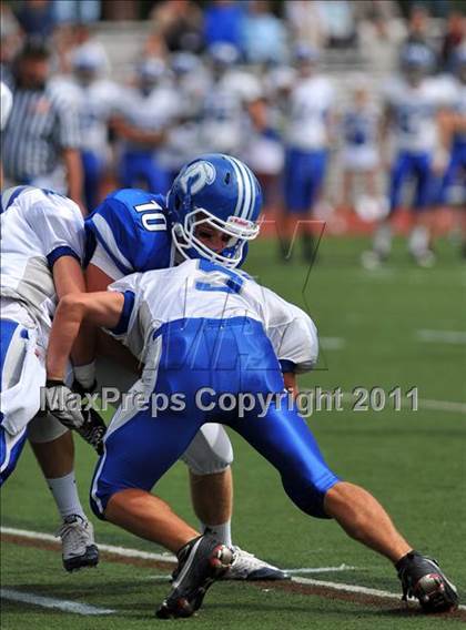 Thumbnail 2 in Ludlowe @ Darien photogallery.