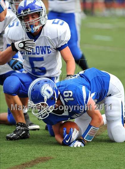 Thumbnail 3 in Ludlowe @ Darien photogallery.