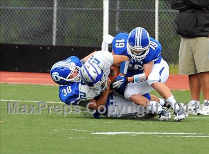 Thumbnail 1 in Ludlowe @ Darien photogallery.