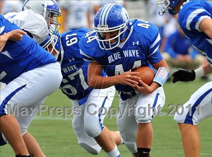 Thumbnail 3 in Ludlowe @ Darien photogallery.