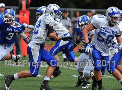Thumbnail 3 in Ludlowe @ Darien photogallery.