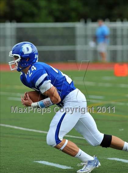 Thumbnail 3 in Ludlowe @ Darien photogallery.