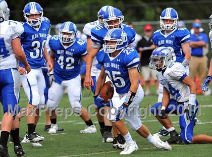 Thumbnail 2 in Ludlowe @ Darien photogallery.