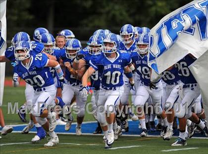 Thumbnail 3 in Ludlowe @ Darien photogallery.