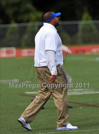 Thumbnail 2 in Ludlowe @ Darien photogallery.