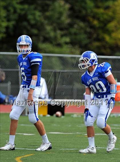 Thumbnail 2 in Ludlowe @ Darien photogallery.