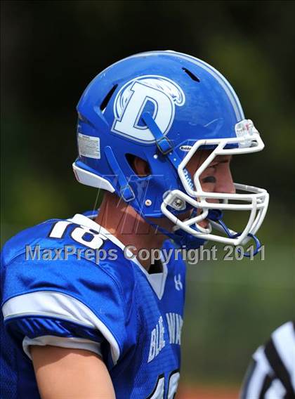 Thumbnail 3 in Ludlowe @ Darien photogallery.