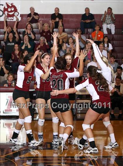 Thumbnail 1 in Austin High vs Round Rock Westwood photogallery.