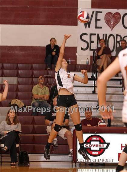 Thumbnail 3 in Austin High vs Round Rock Westwood photogallery.