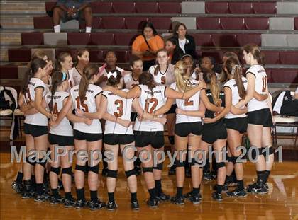 Thumbnail 3 in Austin High vs Round Rock Westwood photogallery.