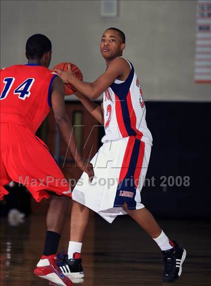 Thumbnail 3 in Duncanville vs. Alief Taylor (McDonald’s Texas Invitational) photogallery.