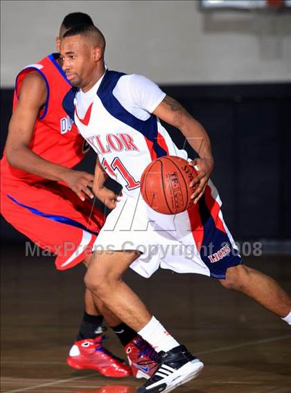 Thumbnail 1 in Duncanville vs. Alief Taylor (McDonald’s Texas Invitational) photogallery.