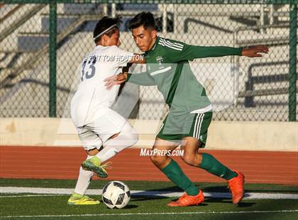 Thumbnail 1 in Gabrielino vs Monrovia photogallery.