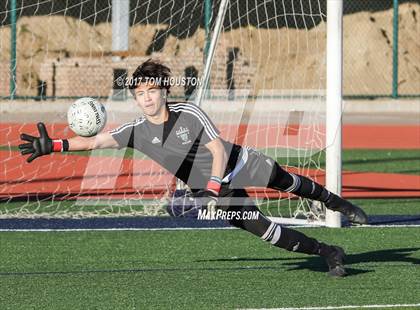 Thumbnail 2 in Gabrielino vs Monrovia photogallery.