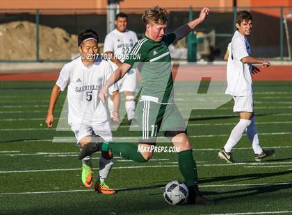 Thumbnail 3 in Gabrielino vs Monrovia photogallery.