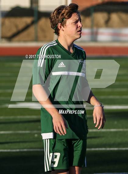 Thumbnail 3 in Gabrielino vs Monrovia photogallery.