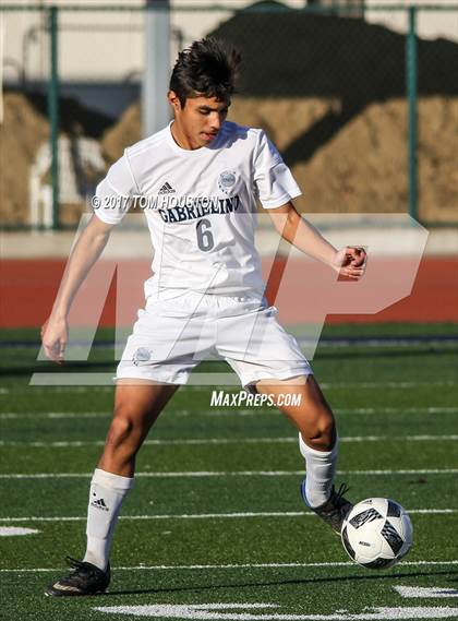 Thumbnail 1 in Gabrielino vs Monrovia photogallery.