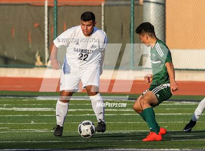 Thumbnail 2 in Gabrielino vs Monrovia photogallery.