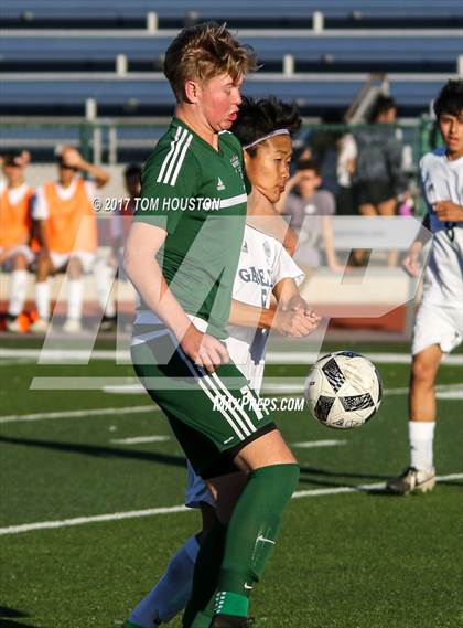 Thumbnail 2 in Gabrielino vs Monrovia photogallery.