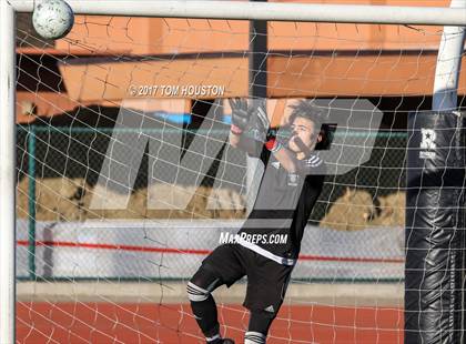 Thumbnail 2 in Gabrielino vs Monrovia photogallery.