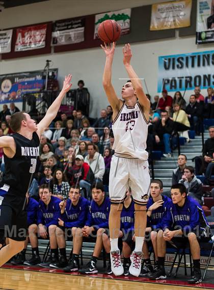 Thumbnail 2 in Riverton @ Herriman photogallery.