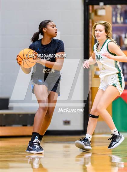 Thumbnail 3 in Eastern Randolph vs Oak Grove (Davidson-Randolph Christmas Classic) photogallery.