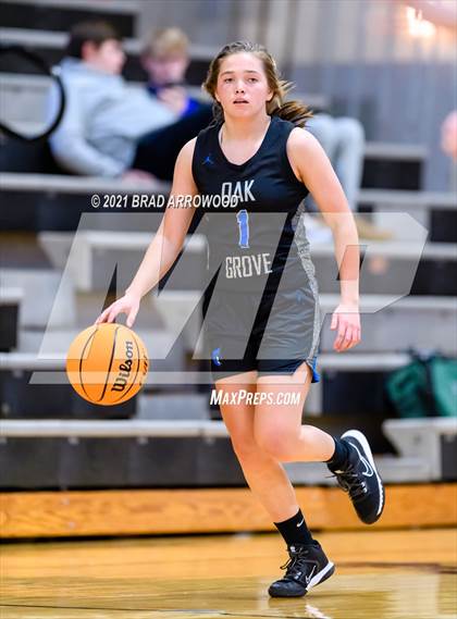 Thumbnail 1 in Eastern Randolph vs Oak Grove (Davidson-Randolph Christmas Classic) photogallery.
