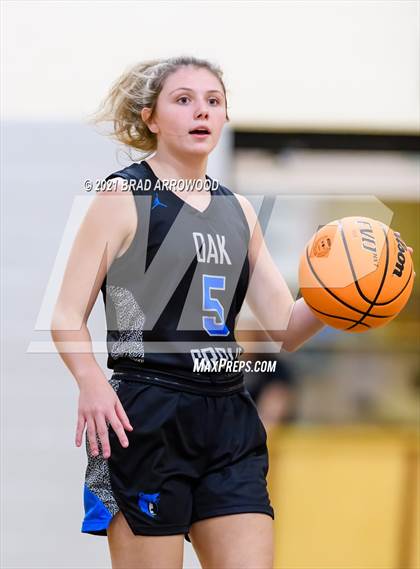 Thumbnail 1 in Eastern Randolph vs Oak Grove (Davidson-Randolph Christmas Classic) photogallery.