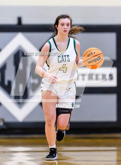 Thumbnail 1 in Eastern Randolph vs Oak Grove (Davidson-Randolph Christmas Classic) photogallery.