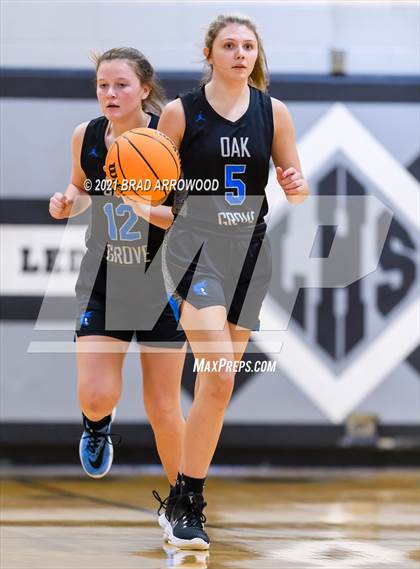 Thumbnail 2 in Eastern Randolph vs Oak Grove (Davidson-Randolph Christmas Classic) photogallery.