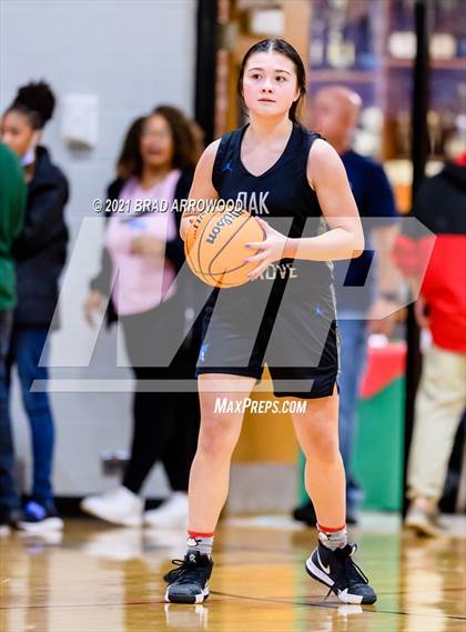 Thumbnail 2 in Eastern Randolph vs Oak Grove (Davidson-Randolph Christmas Classic) photogallery.
