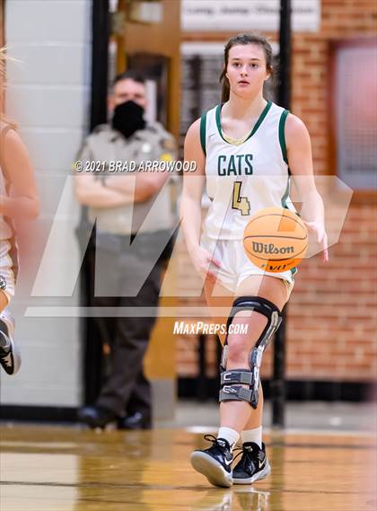 Thumbnail 1 in Eastern Randolph vs Oak Grove (Davidson-Randolph Christmas Classic) photogallery.