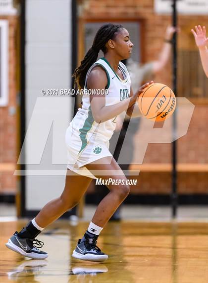 Thumbnail 2 in Eastern Randolph vs Oak Grove (Davidson-Randolph Christmas Classic) photogallery.